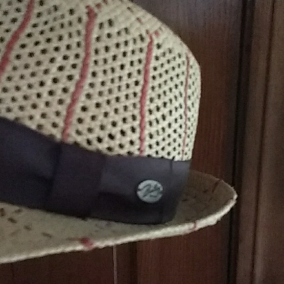 Male Hat - Picture 2 of 3